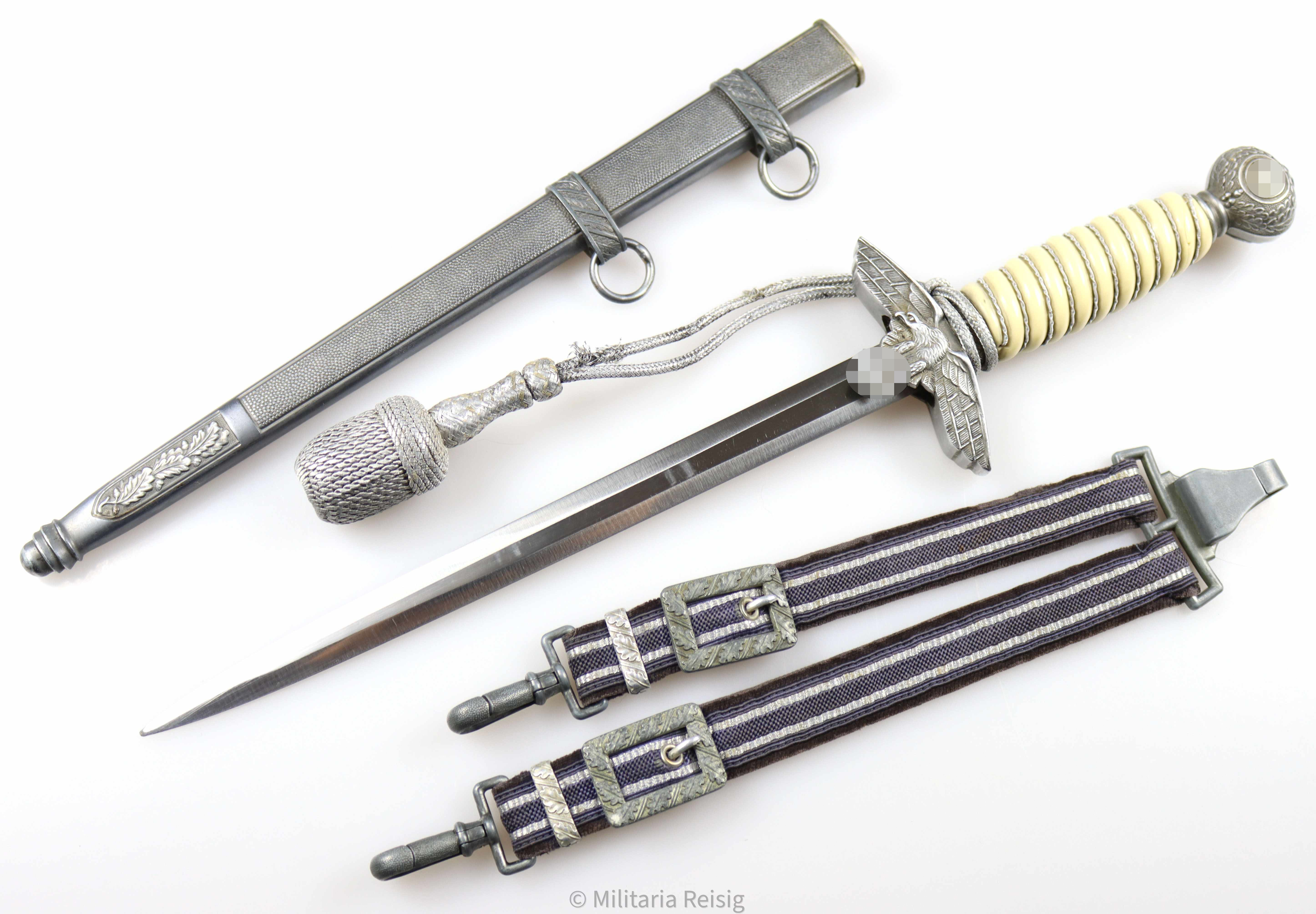 Luftwaffe Offiziersdolch mit Gehänge und Portepee, Hersteller F. W. Höller, Solingen