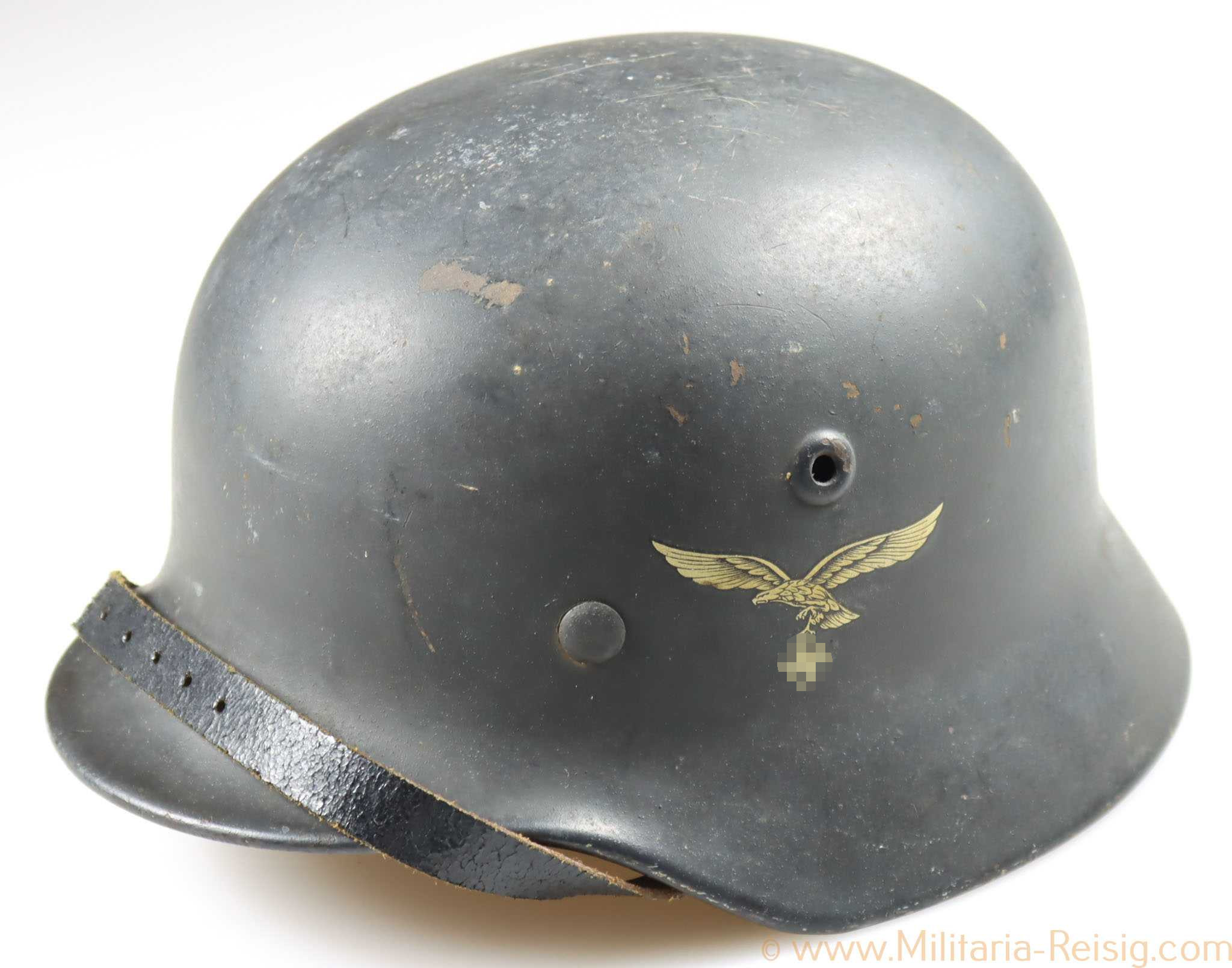 M40 Stahlhelm der Luftwaffe, Hersteller Quist, Esslingen (Q64)