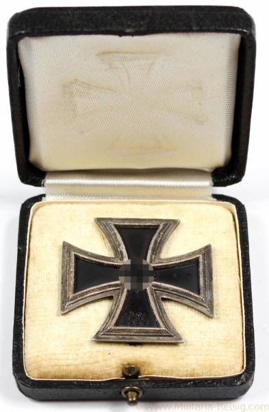 Eisernes Kreuz 1. Klasse 1939 mit Messingkern im Etui
