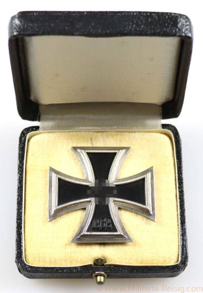 Eisernes Kreuz 1. Klasse 1939 im Etui, Hersteller L/11
