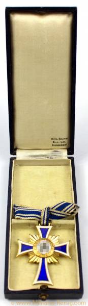Ehrenkreuz der deutschen Mutter 1.Stufe Gold im Etui, Herst. Wilhelm Deumer, Lüdenscheid