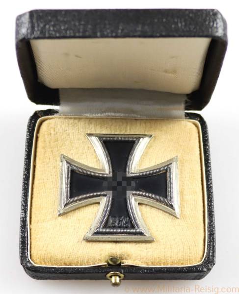 Eisernes Kreuz 1. Klasse 1939 im Etui, Hersteller 107