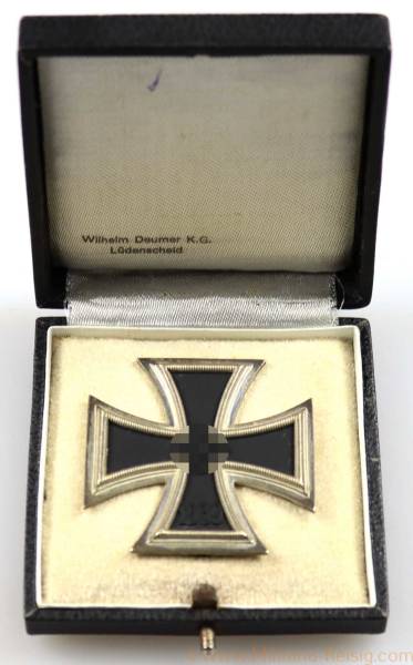 Eisernes Kreuz 1. Klasse 1939 im Etui, Hersteller 3