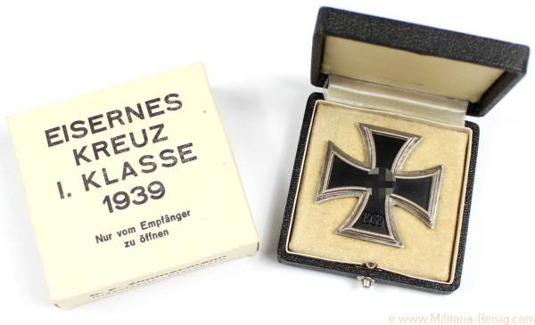 Eisernes Kreuz 1. Klasse 1939 im Etui und Umkarton, Hersteller 20 