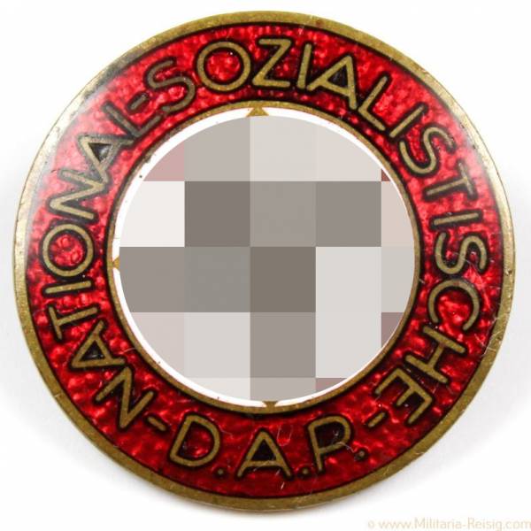 NSDAP Parteiabzeichen, Herst. RZM M1/172 (Walter & Henlein, Gablonz)