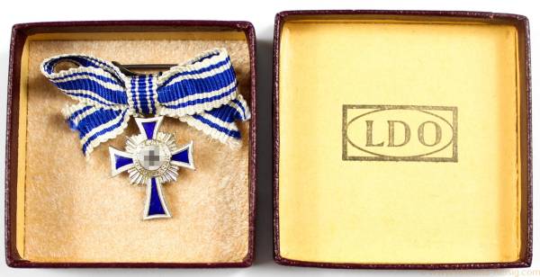 Miniatur Mutterkreuz in Silber im LDO-Etui, Hersteller L/60