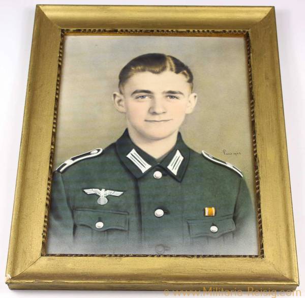 Gerahmtes Portrait eines Wehrmachtssoldaten, Heer