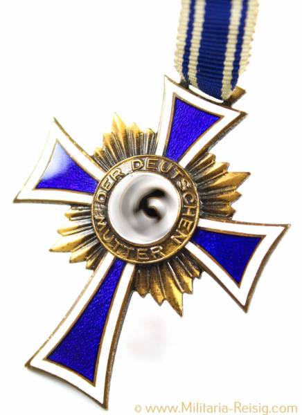 Ehrenkreuz der Deutschen Mutter 3.Stufe Bronze