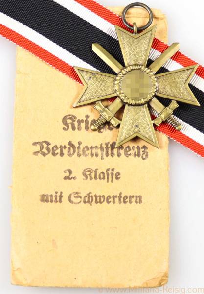 Kriegsverdienstkreuz 2. Klasse 1939 mit Schwertern in der Tüte, Hersteller Deschler & Sohn München