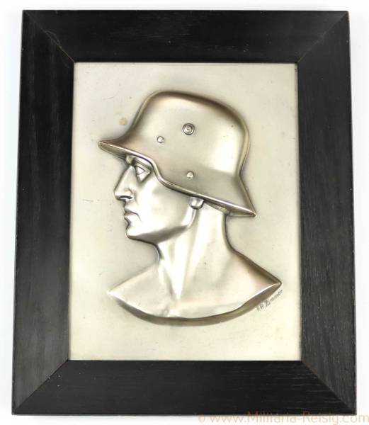 Soldaten Relief mit Stahlhelm, Künstler Fritz Paul Zimmer 1920/30