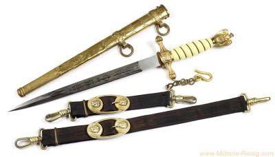 Kriegsmarine Offiziersdolch mit Gehänge – Hersteller Carl Eickhorn, Solingen